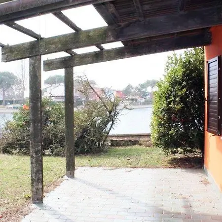 App 1541 Апартаменты Caleri